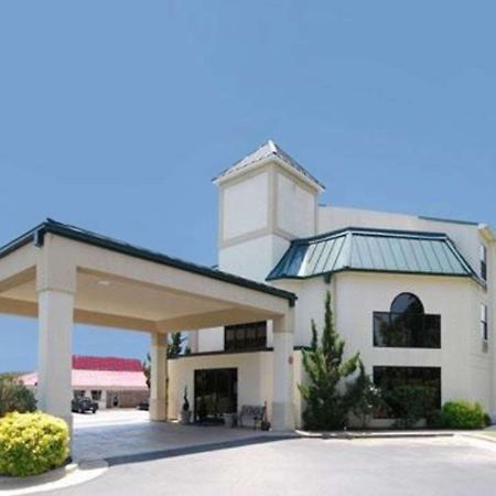 Quality Inn & Suites Tarboro - Kingsboro Екстериор снимка
