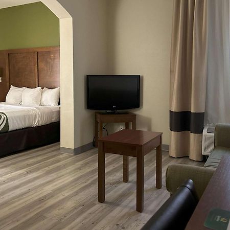 Quality Inn & Suites Tarboro - Kingsboro Екстериор снимка