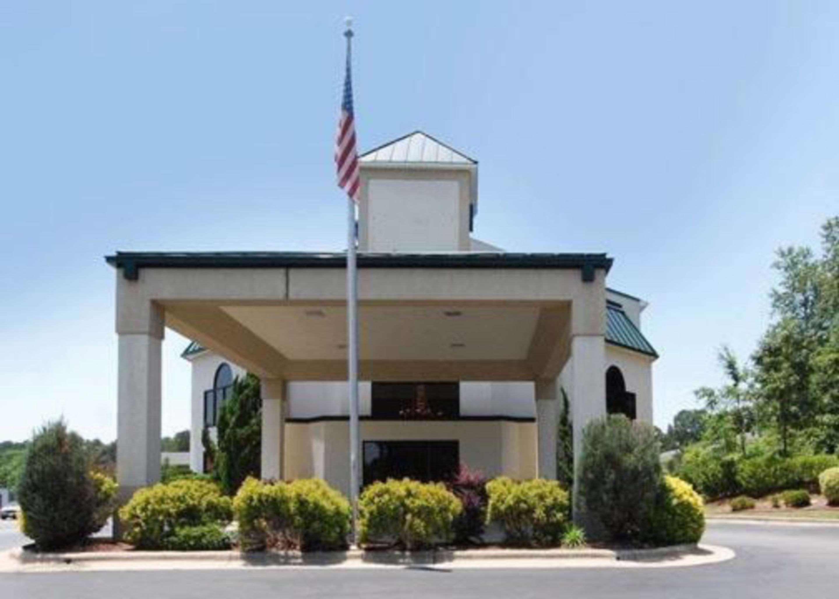 Quality Inn & Suites Tarboro - Kingsboro Екстериор снимка