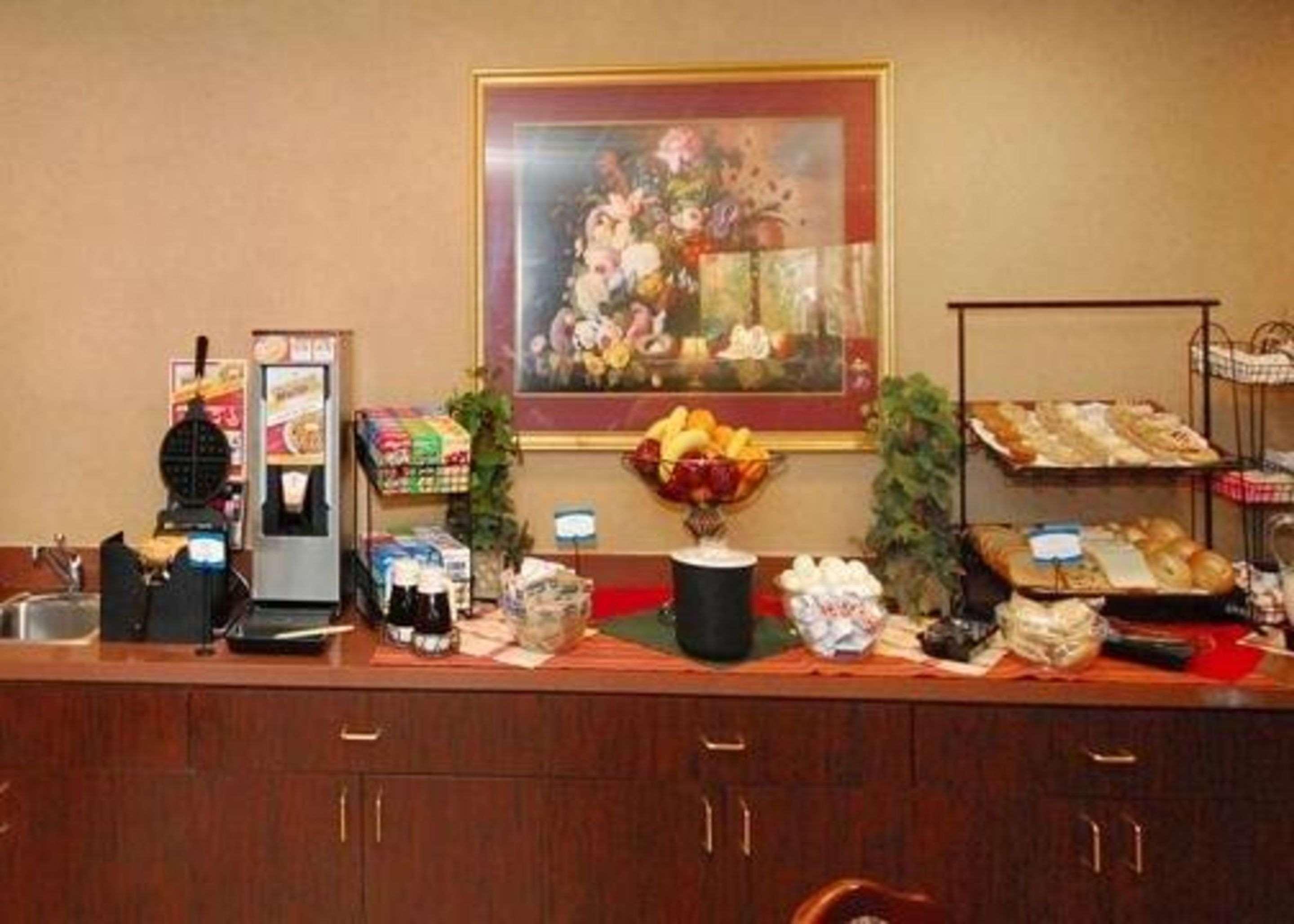 Quality Inn & Suites Tarboro - Kingsboro Екстериор снимка