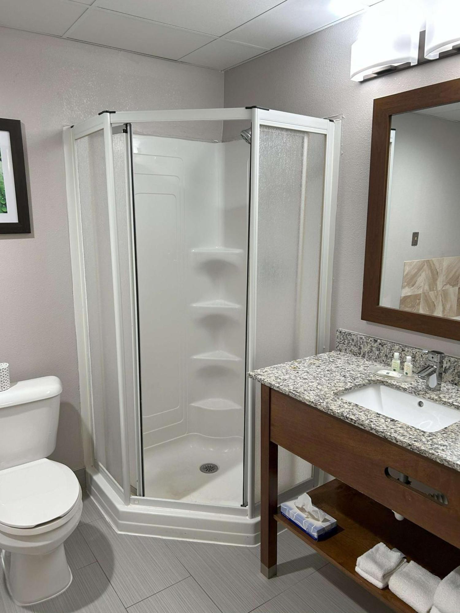 Quality Inn & Suites Tarboro - Kingsboro Екстериор снимка